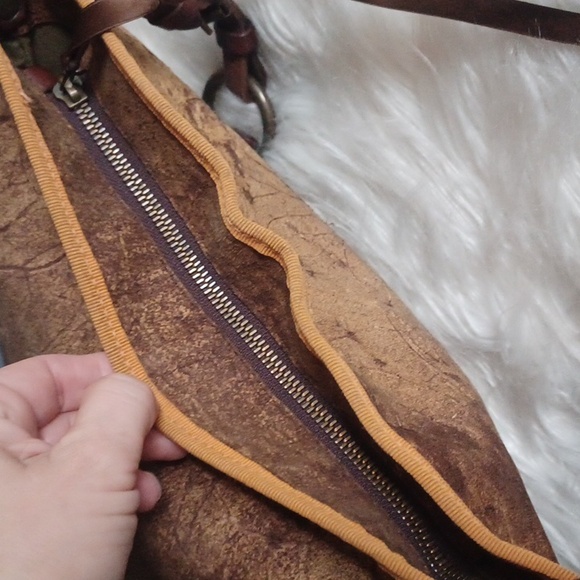 Leather  boho Fina Firenze  crossbody - Picture 15 of 16